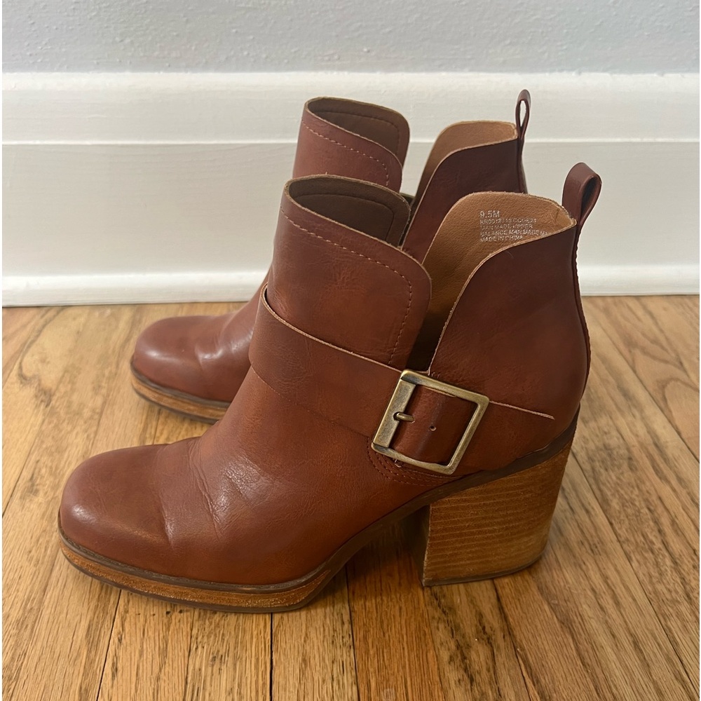 Korks Karie bootie, Brown, size 9.5